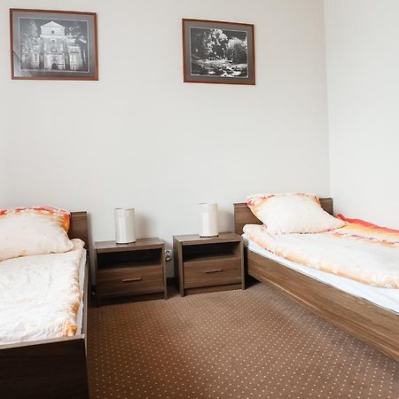 Sleep In Lomza Leilighet Rom bilde